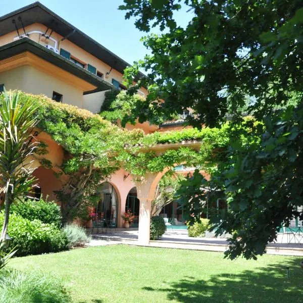 Hôtel Chantaco Golf & Wellness, hotel in Saint-Jean-de-Luz