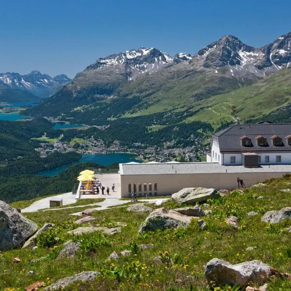 Romantik Hotel Muottas Muragl, hotel em Samedan