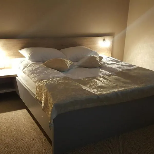 Rooms Comfor, hotel din Relića Draga