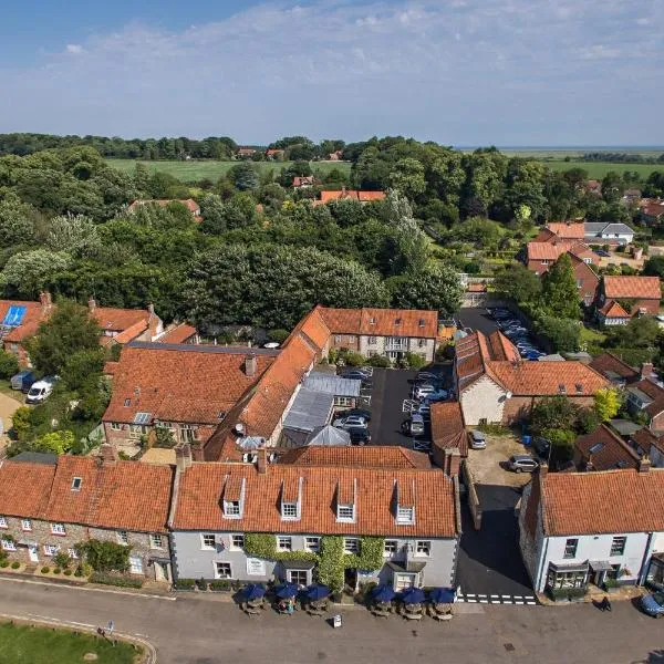 The Hoste and The Vine House Hotels, hotel v destinaci Burnham Market