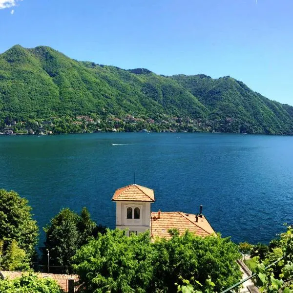 Charme and Lake View - byMyHomeinComo, hotel in Moltrasio