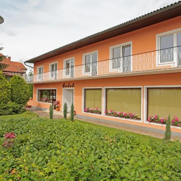 Hotel Reineldis, hotel Mureckben