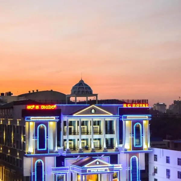Rg Royal Hotel, hotell i Bangalore