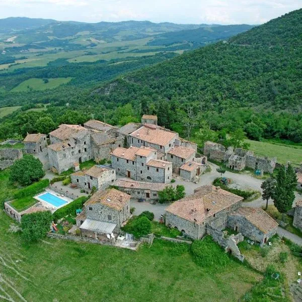 Farmhouse Tuscany, hotel v destinaci Montecastelli