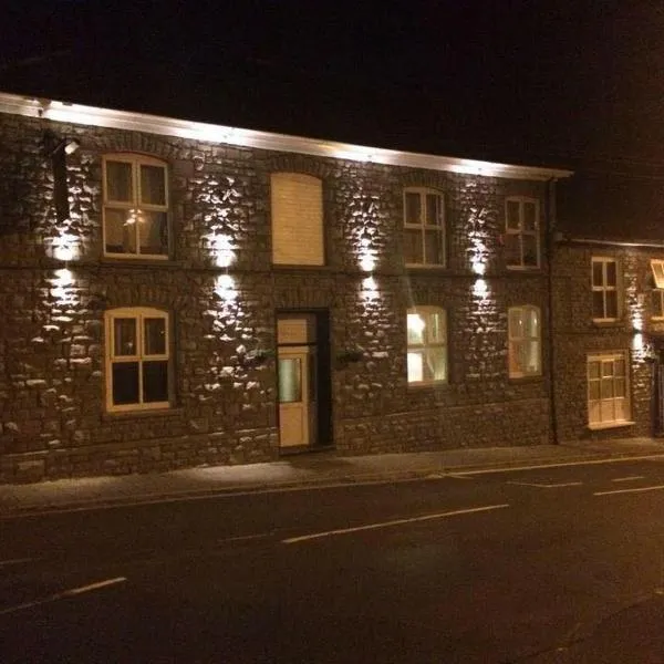 Dunraven Hotel, hotell i Aberaman