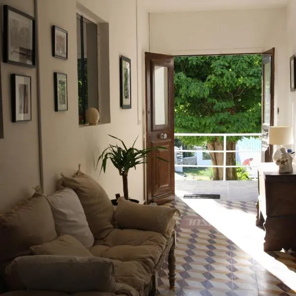 1er Consul SAS a Bussinca, hotel v destinaci Bocognano