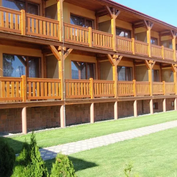 Penzion Fako, hotel v destinaci Liptovský Mikuláš