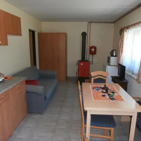 Vila Jaro, hotel v destinaci Chocerady