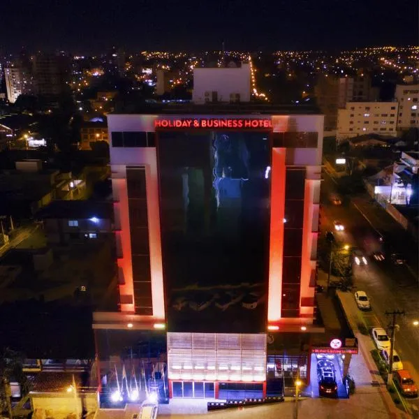 Holiday & Business Hotel - Em frente ao Centro de Eventos e Arena Conda, hotel in Chapecó