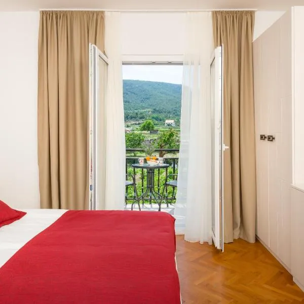 B&B Aurora, hotel v destinácii Jelsa