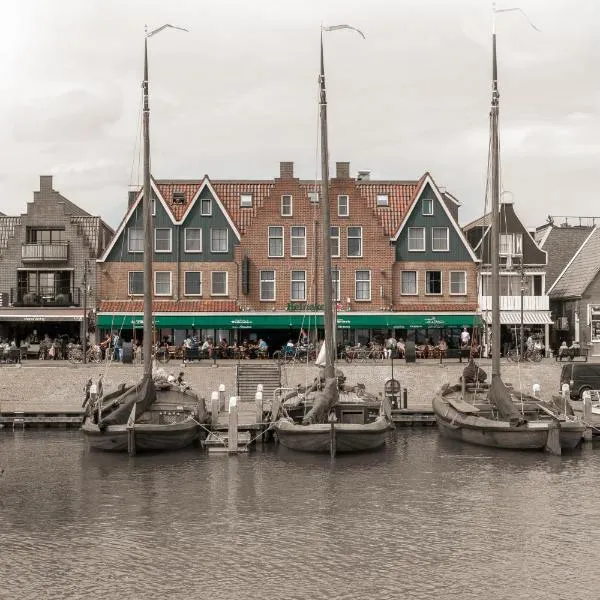 Hotel Old Dutch, хотел в Волендам