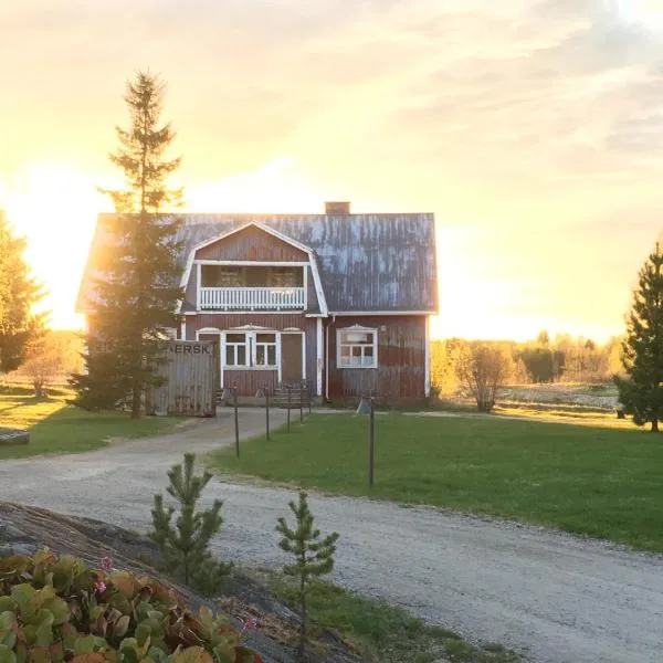 Guesthouse Kumpunen, hotel a Petäjävesi