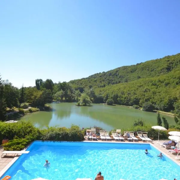 Parco del Lago Resort & SPA – hotel w mieście Villagrande