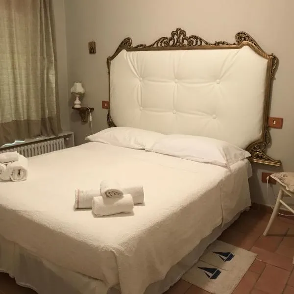Ancora bilocale, hotel v destinaci Marina di Massa