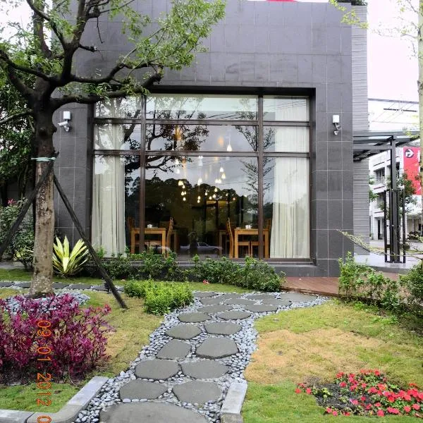 Green Life Spa Hot Spring Hotel, hotel in Jiaoxi