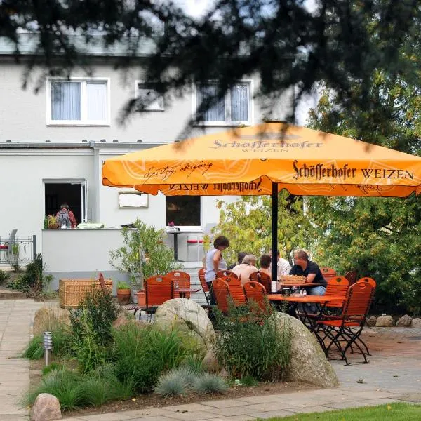 Hotel Zum Birkenhof, hotel in Meseberg