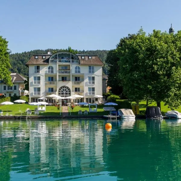 Villa Christina, hotel en Pörtschach am Wörthersee