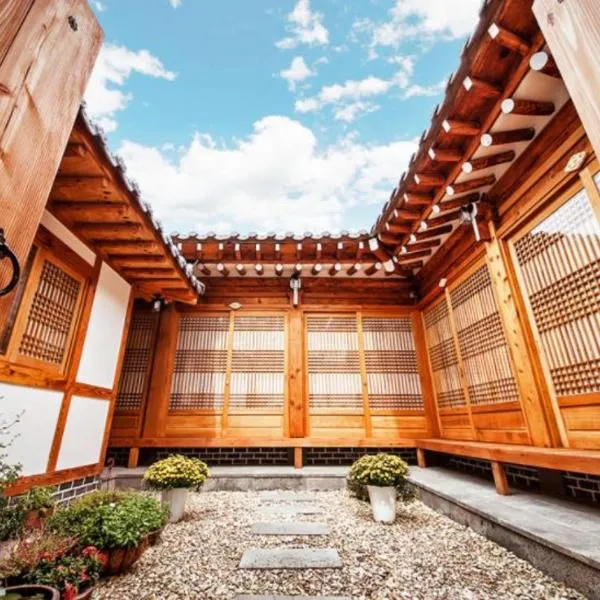 Jeongga Hanok, hotel in Jeonju