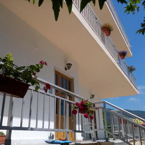 St Paul and Peter's House, hotel Aszprováltában
