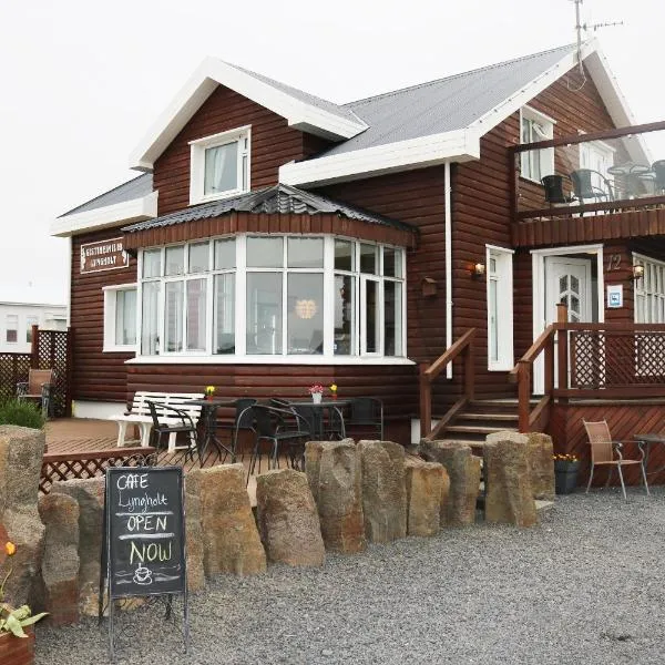 Guesthouse Lyngholt, hotel in Þórshöfn