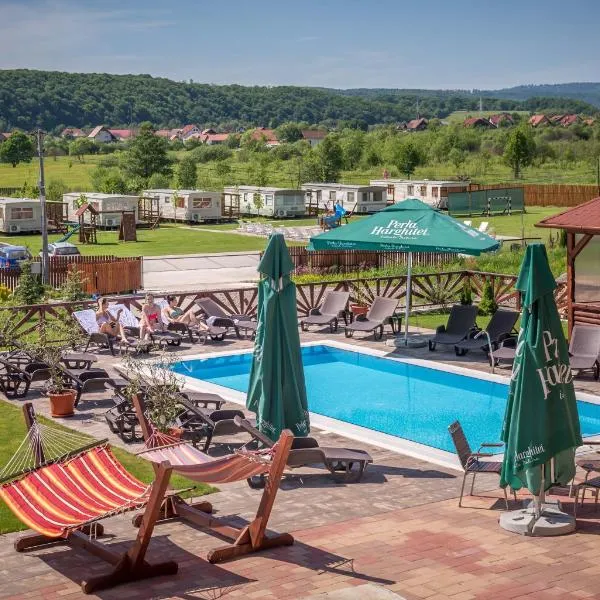 Nemeth Camping Spa & Pool Access, hotel v destinaci Sovata