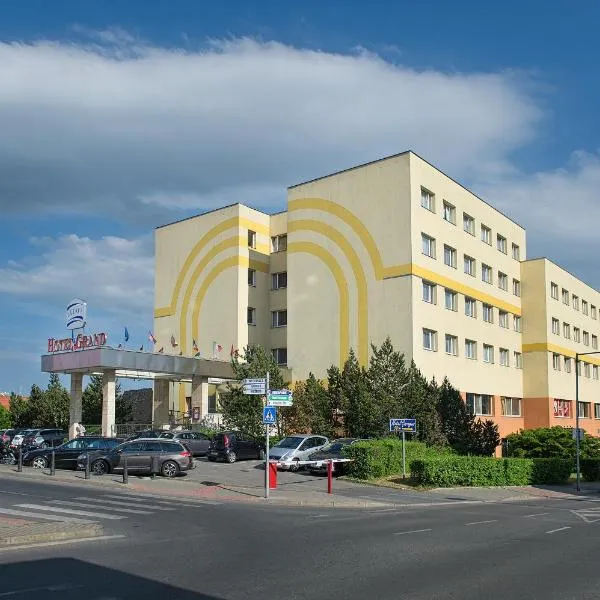 Hotel Grand Litava Beroun – hotel w mieście Hořovice