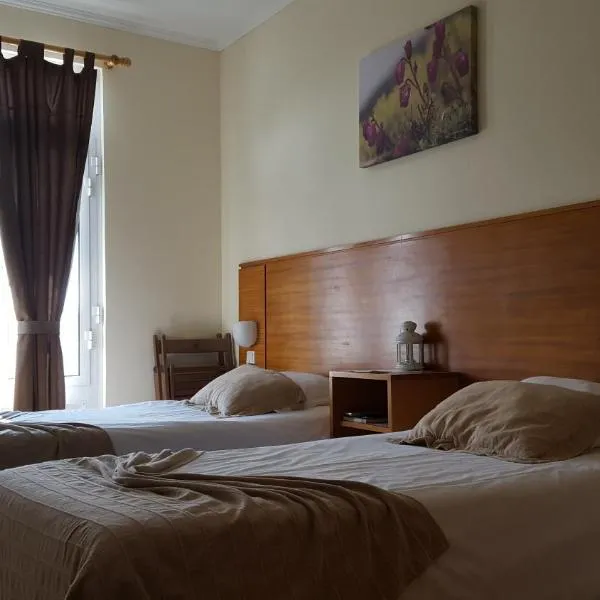 A Casa do Lado, Hotel in Horta