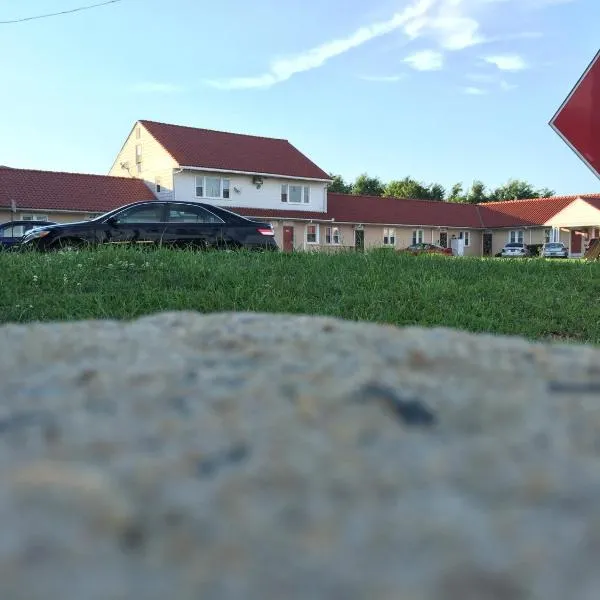 Viesnīca Hollywood Motel pilsētā Ņūkāsla