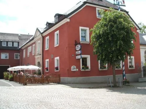 Gasthof Rotes Roß, hotel Zell im Fichtelgebirgében