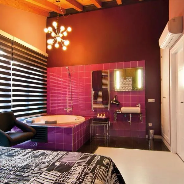 Casa Rural Luces y Sombras、Prádenaのホテル
