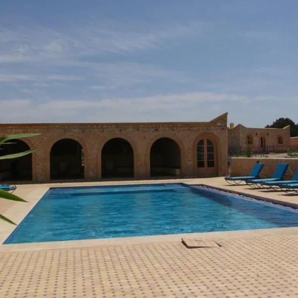 Villa Habibi, hotel i Akermoud