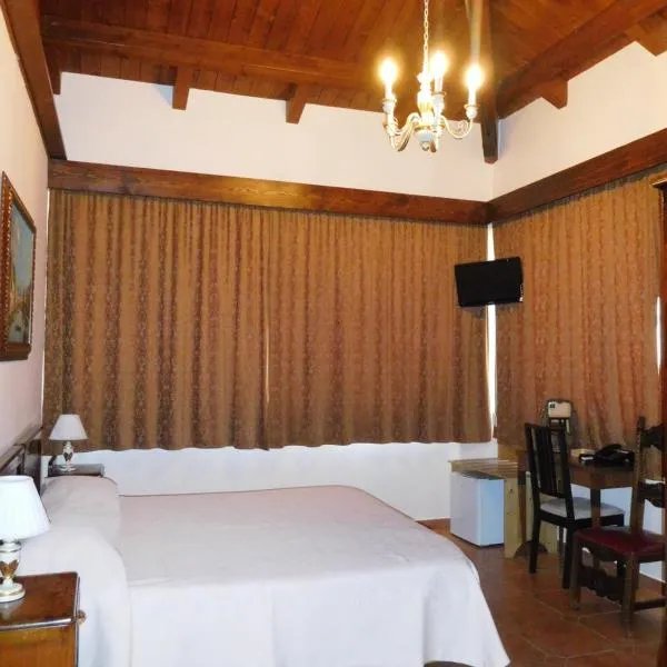 Hotel Michelangelo, hotel in Castelfranco in Miscano