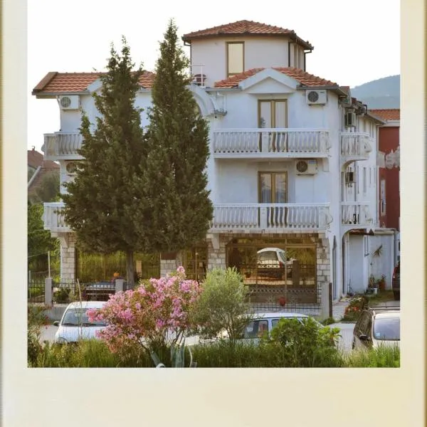 Guest House Lukac, hotel v destinaci Bar