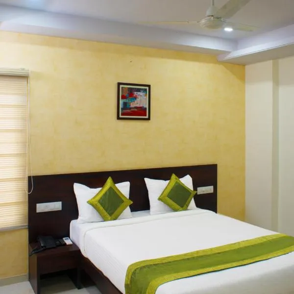 Treebo Trend Celeste, hotel in Alipur