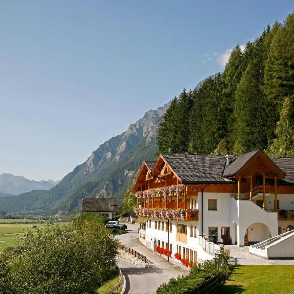 Hotel Kranebitt, hotel v destinaci Val di Vizze