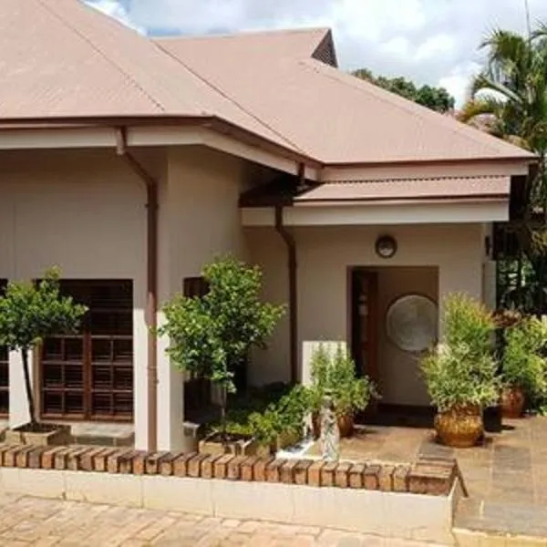 93 on Celliers Guesthouse, hotel en Louis Trichardt