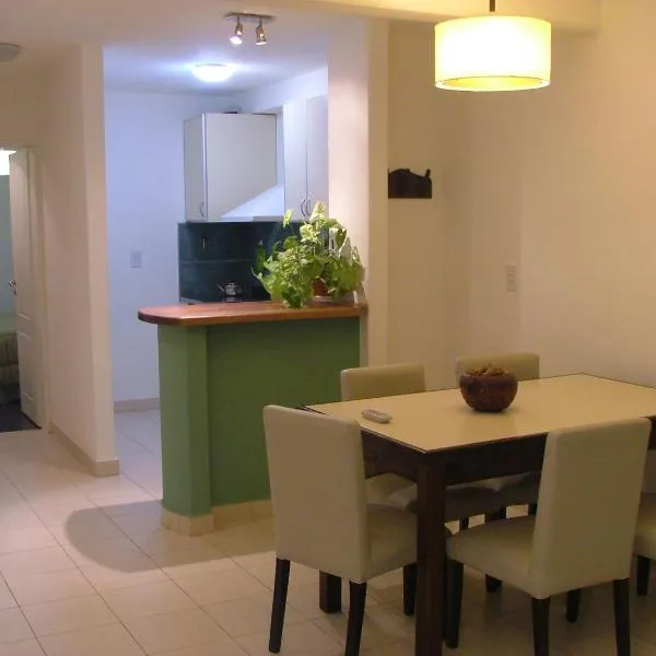 Al Mar Departamentos, hotel in Puerto Madryn