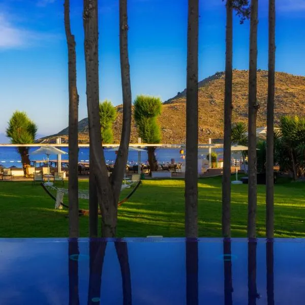 LIV Hotel by Bellazure, hotel v destinaci Akyarlar