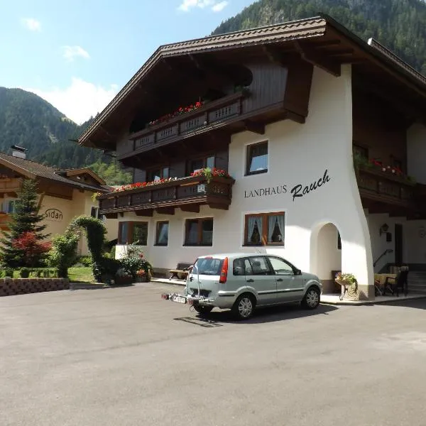 Landhaus Rauch, hotel v destinácii Schwendau