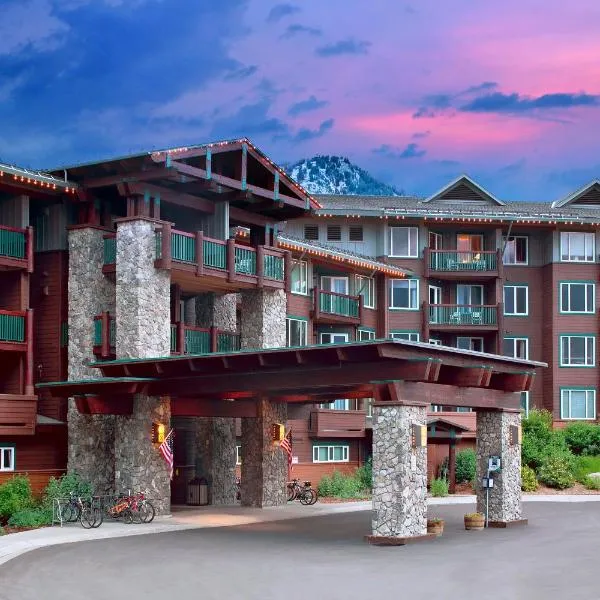 Juniper Springs Resort: Old Mammoth şehrinde bir otel
