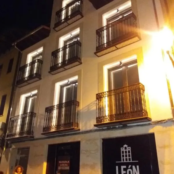LEÓN SUITE Urban Studios, hotel en León
