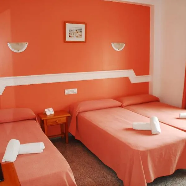 Hostal Mary Tere, hotel a Salobreña