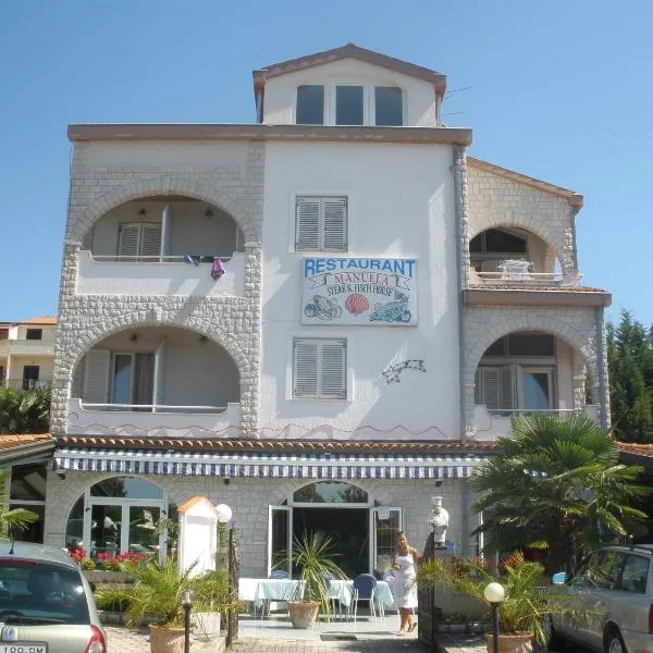 Pansion Manuela, hotel v destinaci Vrsar