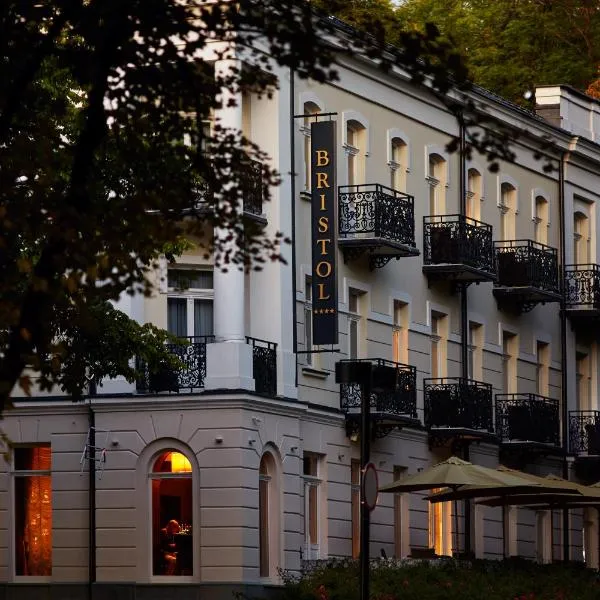 Bristol Art & Medical SPA, hotel v destinácii Busko-Zdrój