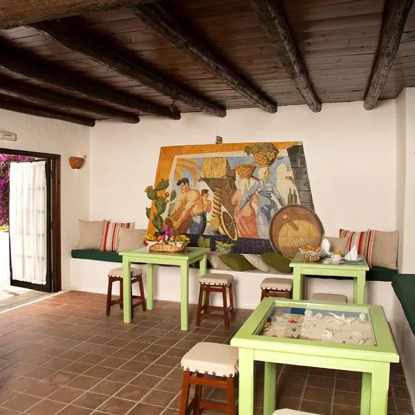 Hotelito La Era B&B, hotel v destinaci Yaiza