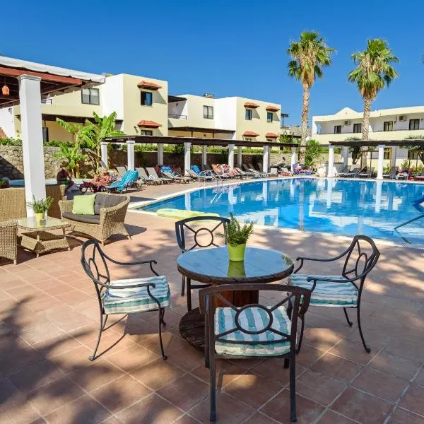 Pefkos Village Resort: Pefki Rodos şehrinde bir otel