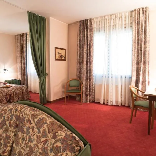 Hotel Tessarin: Cavanella Po'da bir otel