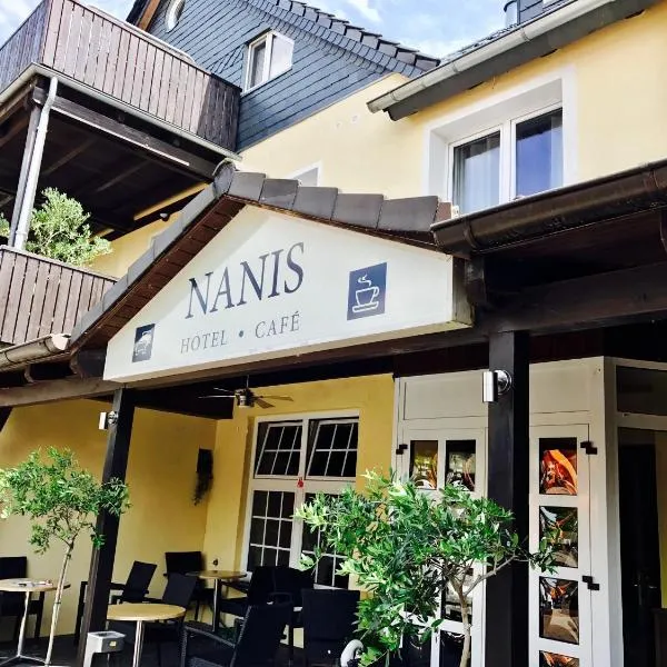 Nanis Hotel & Appartements, hotel di Wiedenbrügge
