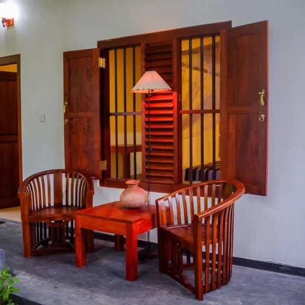 Shehani Beach Bungalow, hotel in Tangalle