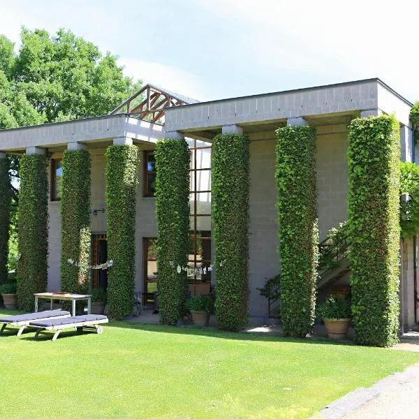 Le Jardin Des Sources, hotel in La Hulpe